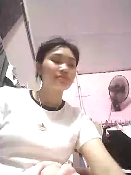 Snapshot of Saryloveparadise chatting on 03/28/26, 06:46 Saryloveparadise online show from 03/28/26, 06:46