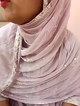 Snapshot of Miss_Noor__ chatting on 03/29/26, 07:08 Miss Noor online show from 03/29/26, 07:08