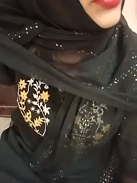 Miss Noor   online show from 06/05/26, 10:10