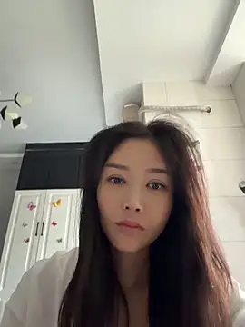 yuanpu0925 online show from 06/21/26, 11:51