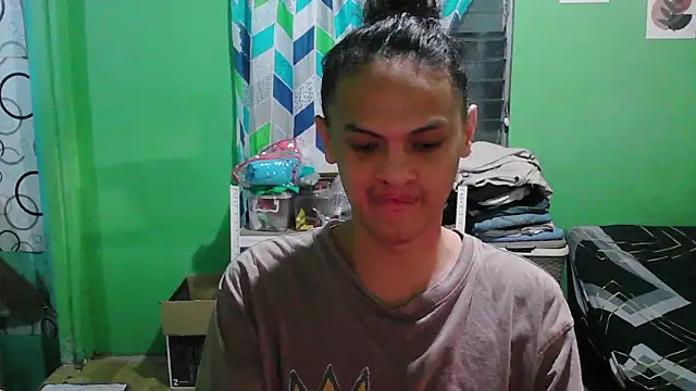 Snapshot of Bella_CiaoX chatting on 04/01/26, 09:21 Bella CiaoX online show from 04/01/26, 09:21