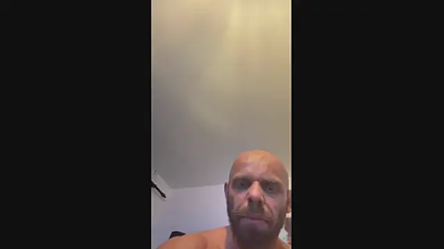 funycouple online show from 04/30/26, 08:26