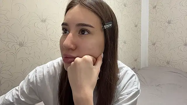 NamiLoon online show from 04/04/26, 04:11