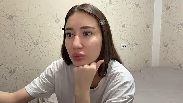 NamiLoon online show from 04/05/26, 03:58
