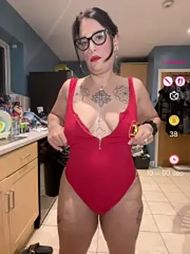 IvyBelleMilf online show from 05/10/26, 09:09