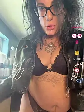 IvyBelleMilf online show from 06/12/26, 12:15