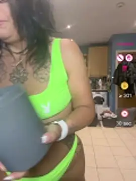 IvyBelleMilf online show from 06/27/26, 03:44
