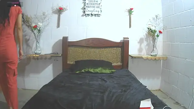 SamanttaLopez online show from 05/02/26, 03:00