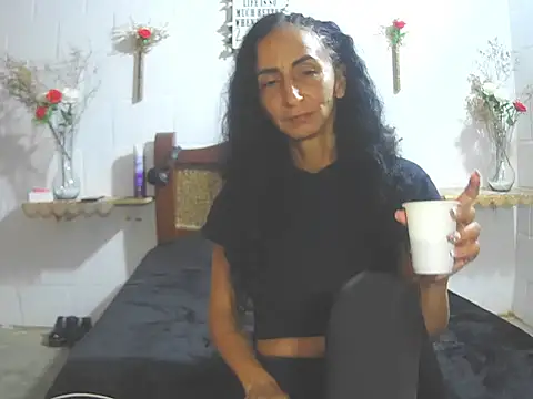 SamanttaLopez online show from 05/08/26, 12:32