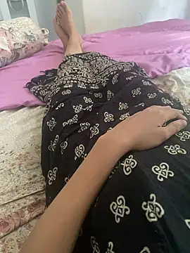 chut3447 online show from 04/04/26, 07:17