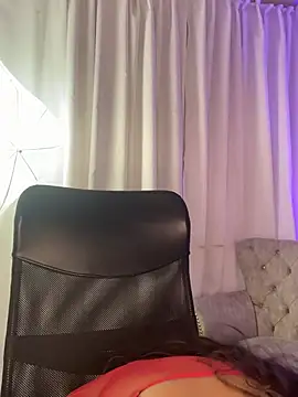 AngelCheerry  online show from 04/18/26, 11:36