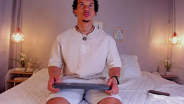 dominik drake online show from 06/03/26, 12:19