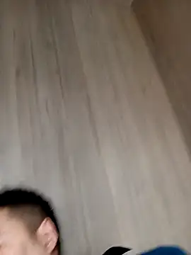 Snapshot of N-nnnnn chatting on 04/04/26, 07:28 N-nnnnn online show from 04/04/26, 07:28