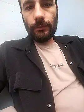 Snapshot of hartboy41 chatting on 04/04/26, 02:25 hartboy41 online show from 04/04/26, 02:25