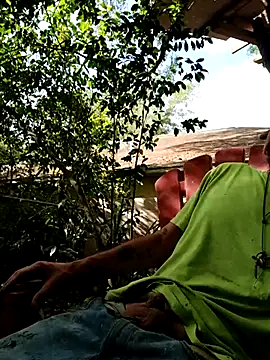 Snapshot of tainted95 chatting on 03/30/26, 08:32 tainted95 online show from 03/30/26, 08:32