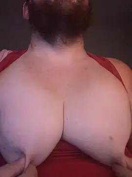 Snapshot of hugemanbreasts chatting on 07/30/26, 04:33 hugemanbreasts online show from 07/30/26, 04:33