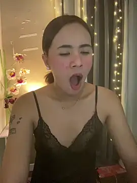  Flirtyprincess  online show from 06/09/26, 11:38