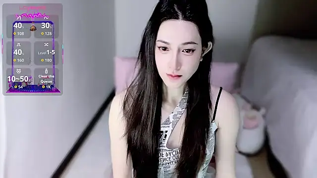 Snapshot of LILI7-LI chatting on 06/05/26, 12:28 LILI7-LI online show from 06/05/26, 12:28