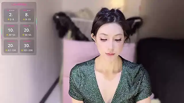 Snapshot of LILI7-LI chatting on 07/07/26, 12:35 LILI7-LI online show from 07/07/26, 12:35