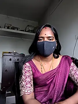 Snapshot of Tamil_Sangeetha chatting on 04/18/26, 05:00 Tamil Sangeetha online show from 04/18/26, 05:00