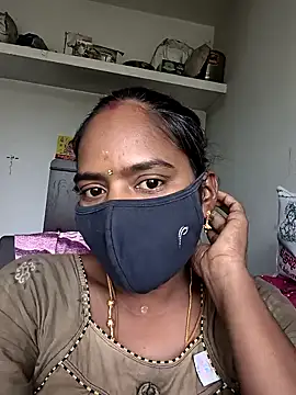 Snapshot of Tamil_Sangeetha chatting on 04/28/26, 06:07 Tamil Sangeetha online show from 04/28/26, 06:07