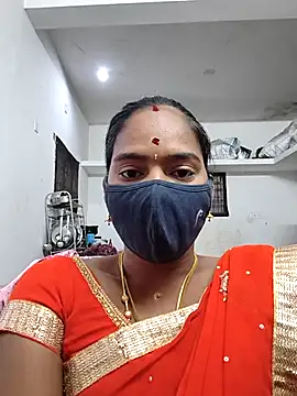 Snapshot of Tamil_Sangeetha chatting on 05/04/26, 12:39 Tamil Sangeetha online show from 05/04/26, 12:39