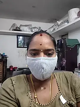 Snapshot of Tamil_Sangeetha chatting on 05/06/26, 12:41 Tamil Sangeetha online show from 05/06/26, 12:41