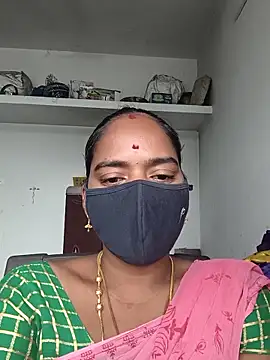 Snapshot of Tamil_Sangeetha chatting on 05/17/26, 02:20 Tamil Sangeetha online show from 05/17/26, 02:20