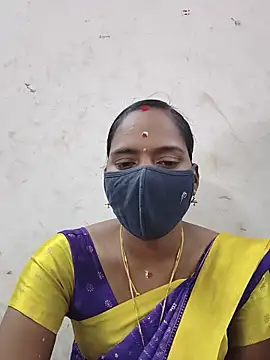 Snapshot of Tamil_Sangeetha chatting on 06/22/26, 05:48 Tamil Sangeetha online show from 06/22/26, 05:48