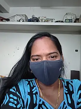 Snapshot of Tamil_Sangeetha chatting on 06/29/26, 12:28 Tamil Sangeetha online show from 06/29/26, 12:28