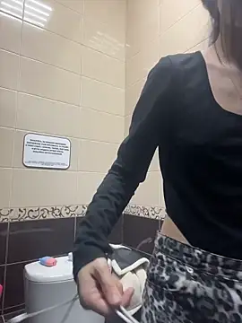 Mia AsianSex online show from 04/03/26, 11:52