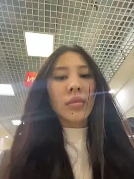 Snapshot of Mia_AsianSex chatting on 04/08/26, 01:00 Mia AsianSex online show from 04/08/26, 01:00