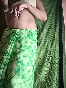 Snapshot of Curvy_Sanaya chatting on 03/29/26, 06:41 Curvy Sanaya online show from 03/29/26, 06:41