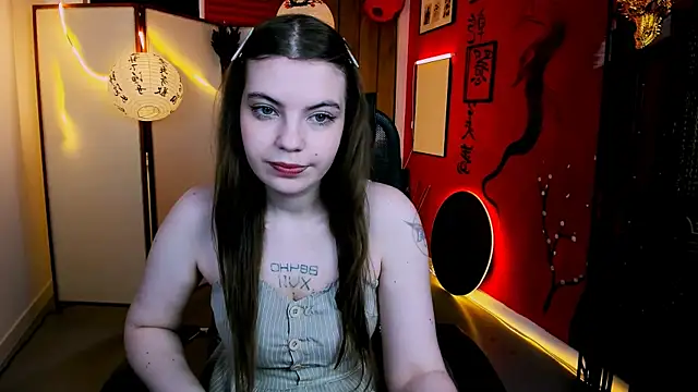 Snapshot of KisaPikmi chatting on 03/30/26, 09:10 KisaPikmi online show from 03/30/26, 09:10