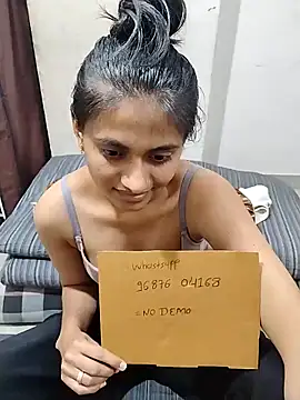 sexy couple liv online show from 04/09/26, 10:53