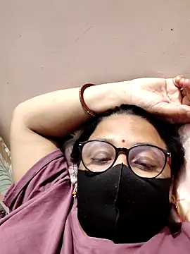purvi46 online show from 06/11/26, 07:45
