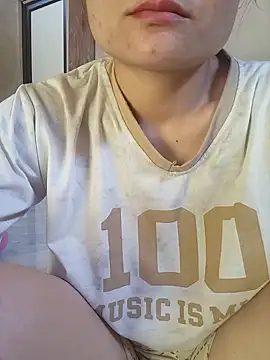 -Tipo- online show from 05/14/26, 06:53