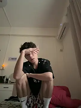 sexyboy-3525 online show from 06/03/26, 06:27