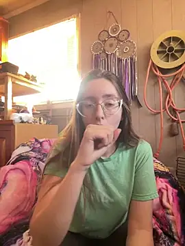 Snapshot of HoneyDripShow chatting on 03/29/26, 01:55 HoneyDripShow online show from 03/29/26, 01:55