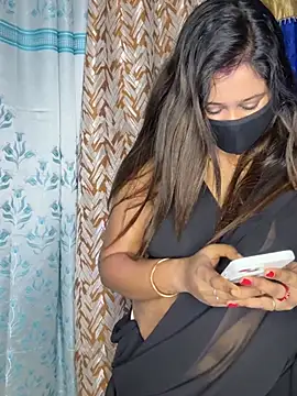 Snapshot of Sweet-Ellina chatting on 03/30/26, 04:24 Sweet-Ellina online show from 03/30/26, 04:24