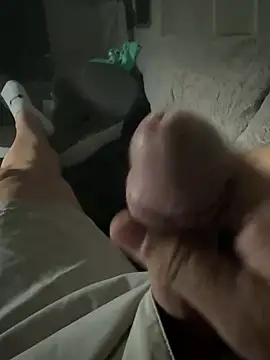 Snapshot of Diversified_Reality chatting on 04/06/26, 02:29 Diversified Reality online show from 04/06/26, 02:29