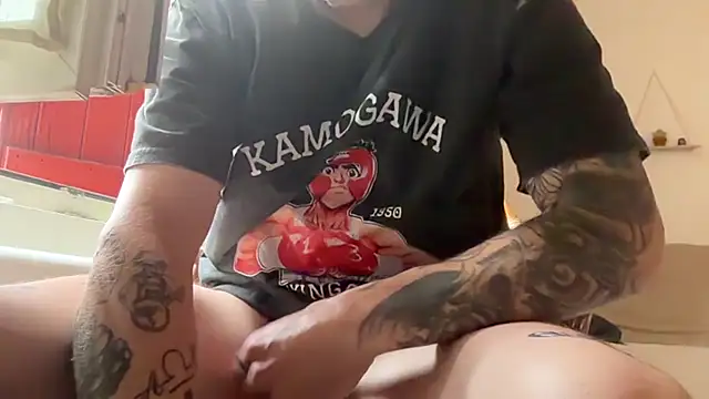 Snapshot of URRUGNAR chatting on 03/30/26, 09:43 URRUGNAR online show from 03/30/26, 09:43