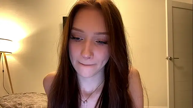 Snapshot of MiaNewstrom chatting on 03/31/26, 08:42 MiaNewstrom online show from 03/31/26, 08:42