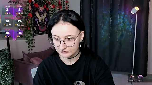 Snapshot of Ame_Core chatting on 04/02/26, 02:15 Ame Core online show from 04/02/26, 02:15