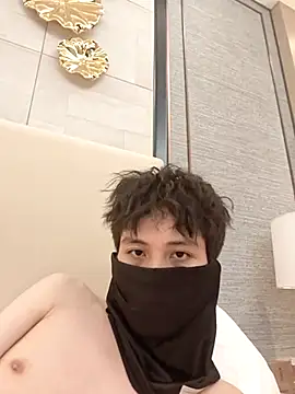 ZJQ-sss online show from 04/30/26, 03:40