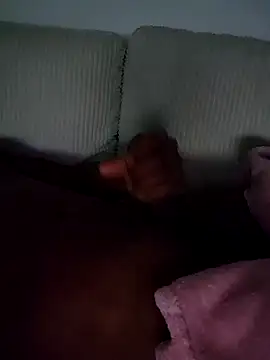 Snapshot of bignutt2980 chatting on 03/30/26, 01:39 bignutt2980 online show from 03/30/26, 01:39