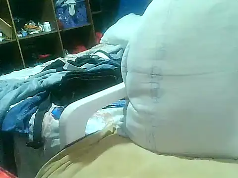 Snapshot of juanactiv chatting on 04/02/26, 02:04 juanactiv online show from 04/02/26, 02:04