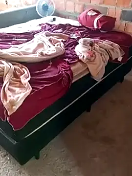 Snapshot of menina______veneno chatting on 04/03/26, 12:25 menina veneno online show from 04/03/26, 12:25