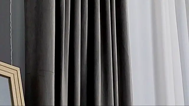 Snapshot of Sweet_Azza chatting on 04/01/26, 04:59 Sweet Azza online show from 04/01/26, 04:59