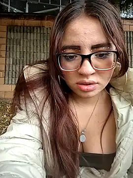 Snapshot of martina_7 chatting on 04/13/26, 08:58 martina 7 online show from 04/13/26, 08:58